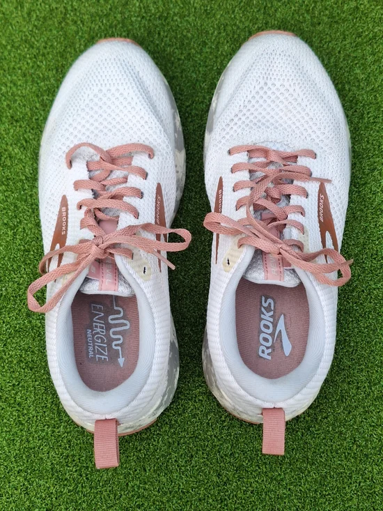 Brooks Revel Women’s Running Shoes Size 9 Beige Tan Athletic Sneakers - Picture 6 of 8